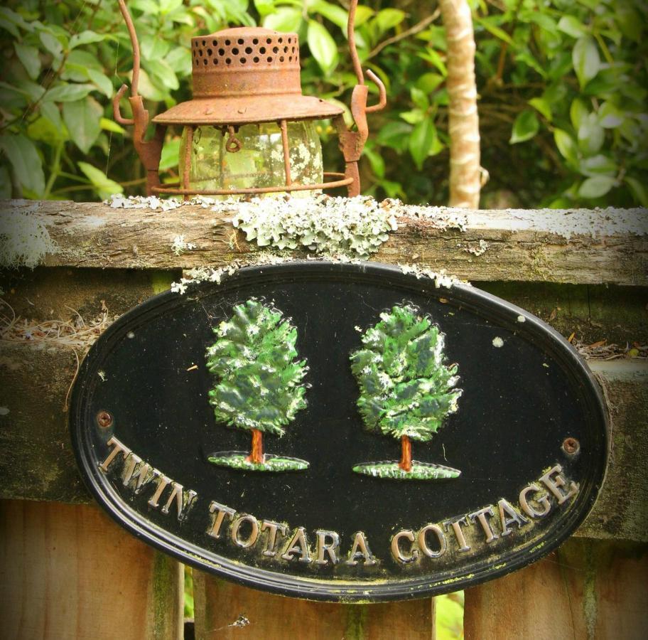 אפר האט Twin Totara Cottage מראה חיצוני תמונה
