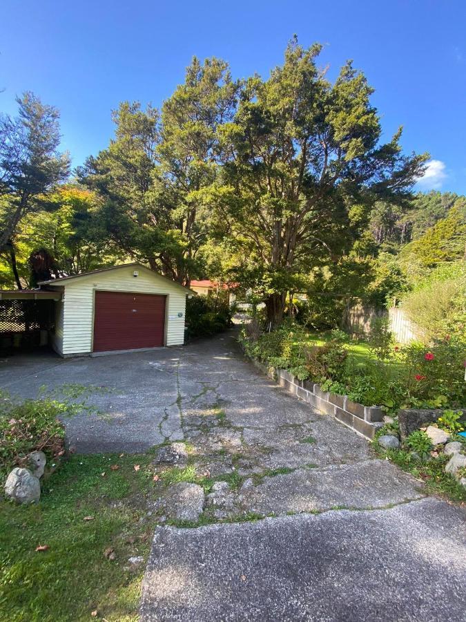 אפר האט Twin Totara Cottage מראה חיצוני תמונה